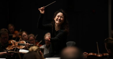 장한나, 예술의전당 사장 임기 앞두고 유럽 지휘 일정 접었다